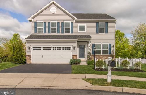 132 Garrett Ln, Gilbertsville, PA 19525-8925