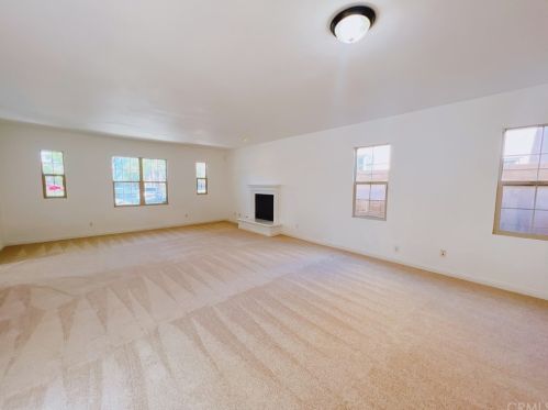 3027 Hampton Way, Ontario CA  91761-2631 exterior