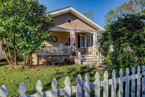 306 18th St, Wilmington, NC 28403-2100
