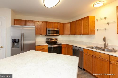 158 Dunlap Dr, Charles Town WV  25414-6506 exterior