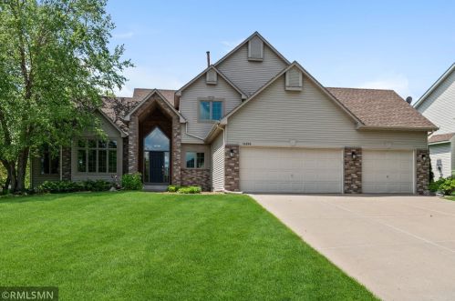 14199 Freeport Trl, Saint Paul, MN 55124-5020