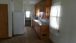 1706 Bertch Ave, Waterloo IA  50702-1710 exterior