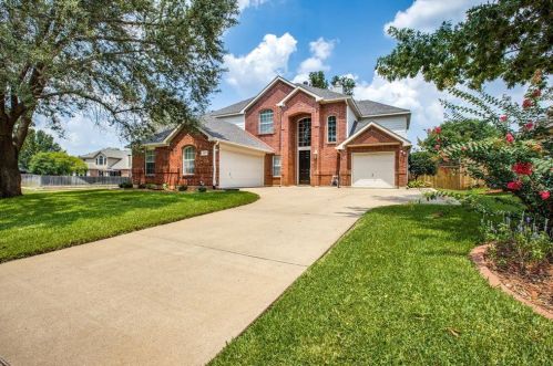 1201 Sheffield Dr, Midlothian TX  76063-7693 exterior