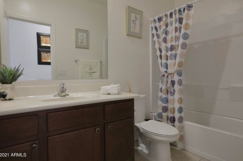 33817 30 Ln, Phoenix AZ 85085 exterior