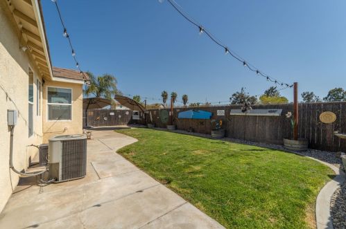 2937 Gambler Hill Ct, Riverbank CA  95367-9453 exterior