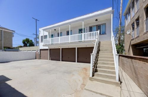 757 Redondo Ave, Long Beach CA  90804-5140 exterior