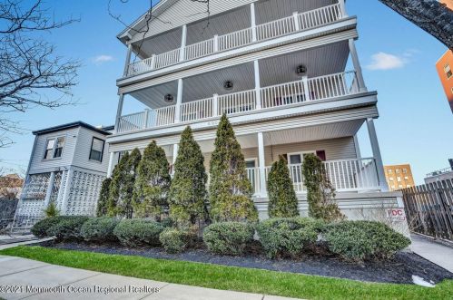 505 Summerfield Ave, Tinton Falls, NJ 07712-6917