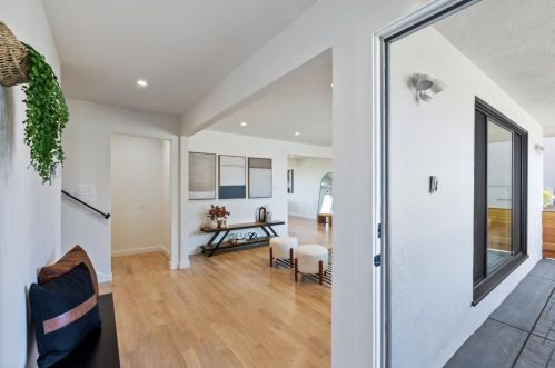 347 Paramount Dr, Millbrae CA  94030-1324 exterior