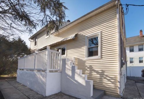 26 Park Pl, Rye Brook NY  10573-3527 exterior