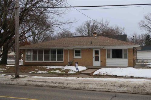 724 Williston Ave, Waterloo IA  50702-3023 exterior