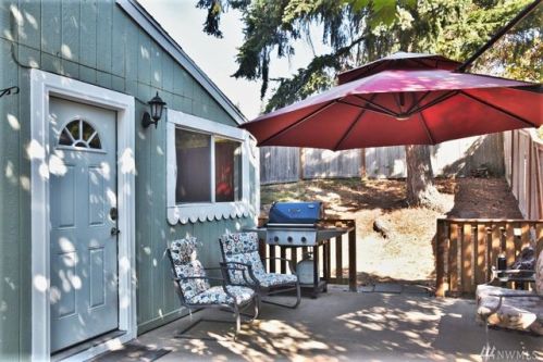 2724 Quarry St, Bremerton, WA 98312-4842