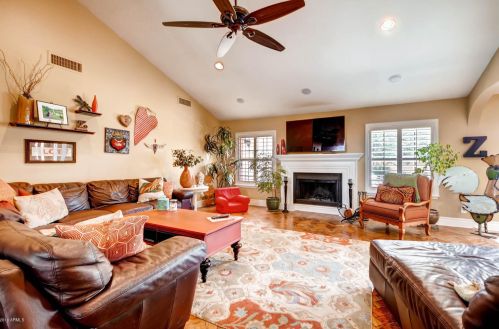 3437 Equestrian Trl, Phoenix AZ  85044-3403 exterior