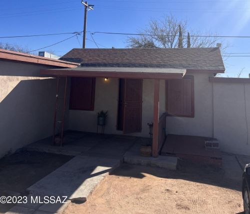 501 Palmdale St, Tucson, AZ 85714-1448