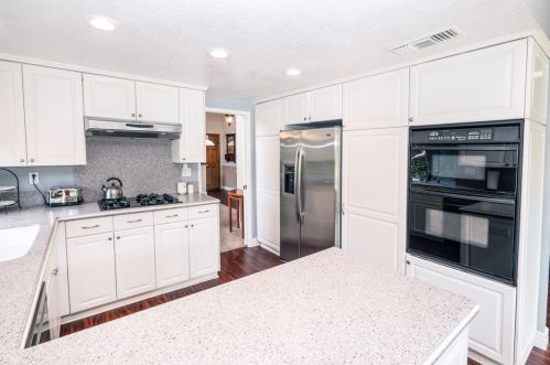 727 Jenifer Ave, Glendora CA  91740-4300 exterior