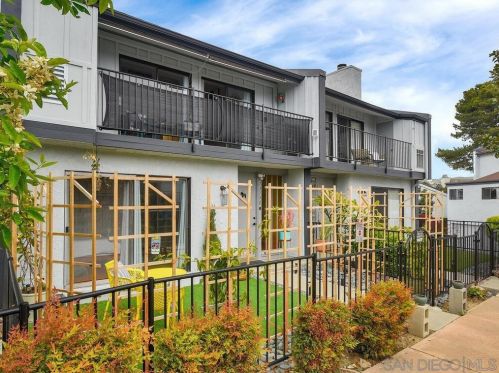 7319 Alicante Rd, Carlsbad CA  92009-6230 exterior