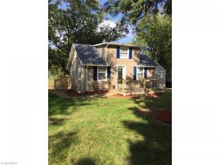 1031 Archmere Dr, Akron, OH 44319-2003