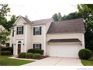5913 Laurenfield Dr, Charlotte, NC 28269-1573