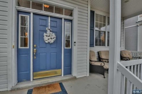 66 Ramapo River Trce, Oakland, NJ 07436-2358