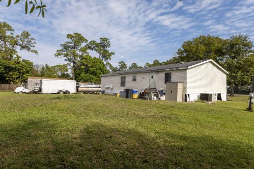 3984 72nd Dr, Palm City, FL 34990-5347
