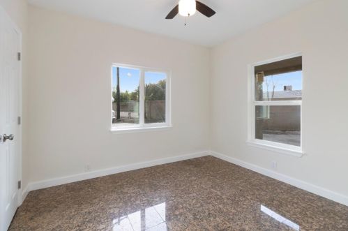 449 Pine St, Modesto CA  95351-2552 exterior
