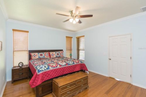 307 Cedar Falls Dr, Ruskin FL  33572-3118 exterior