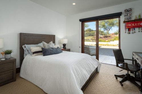8069 Entrada De Luz, San Diego CA  92127-2560 exterior
