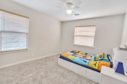 1710 Humboldt Ct, Los Banos CA  93635-5392 exterior