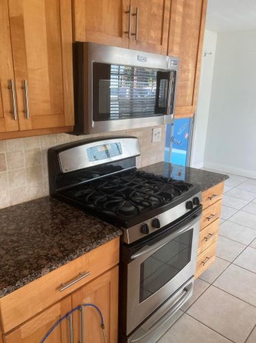 271 Faring Ave, Fort Pierce FL  34983-1758 exterior