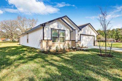 161 Coral Gables, Chita TX  75862-6998 exterior