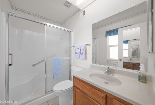 9906 Spruce Dr, Sun City AZ 85351-1958 exterior