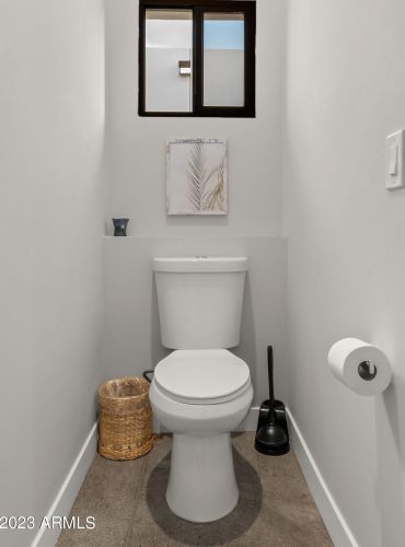 6846 13th Pl, Phoenix AZ  85014-1120 exterior