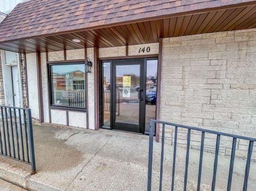 136 Oak St, Juneau, WI 53039-1358
