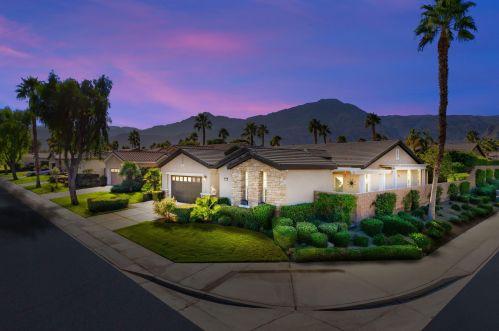 60119 Honeysuckle St, La Quinta, CA 92253-9326