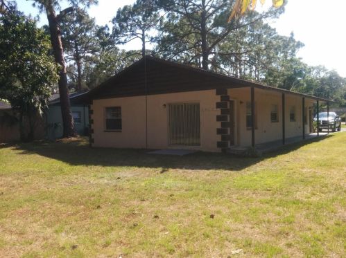 7132 Oakwood Dr, New Port Richey, FL 34652-1115