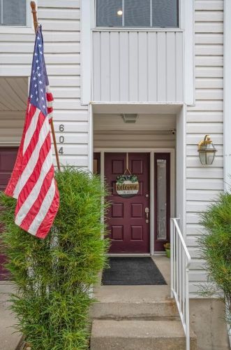 604 Calumet Ct, Newport, KY 41075-4035