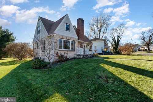 2209 Orchard Rd, Camp Hill, PA 17011-7442