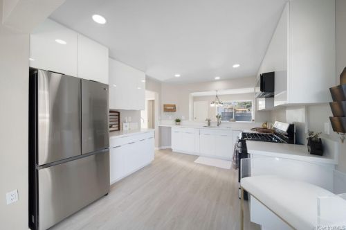 91-1146 Kumuiki St, Kapolei HI  96707 exterior