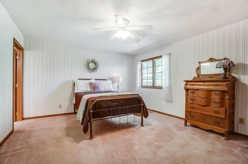 6108 State Route 380, Wilmington OH  45177-9018 exterior