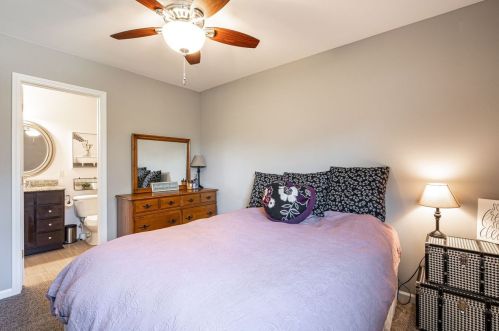 2222 107, Milwaukee WI 53226-2321 exterior