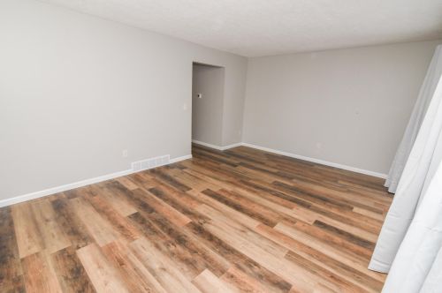 107 Deauville Ct, Covington, KY 41017-2720