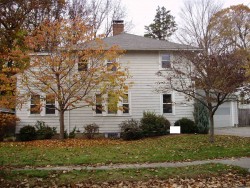 28 Stafford Rd, Newton, MA 02459-1819