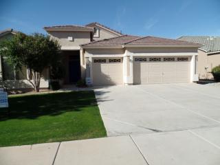 1134 Oak Ct, Gilbert, AZ 85233-8109