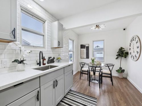 56 Atlantic Ave, San Bruno CA  94066-1502 exterior