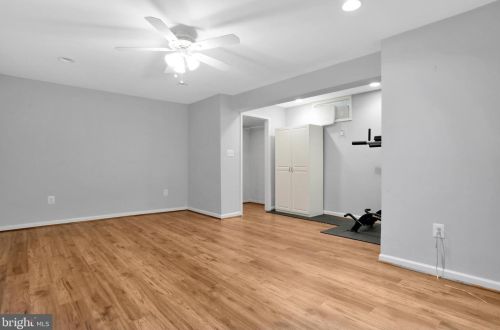 125 Victoria Ln, Charles Town WV  25414-5984 exterior