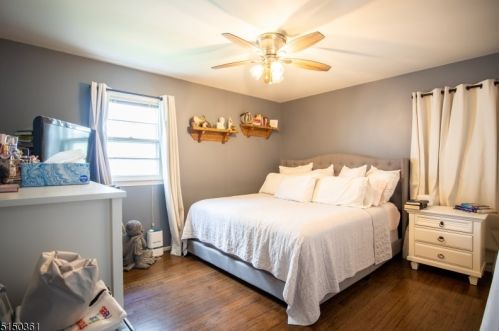 26 Pne St, Bloomfield NJ  07003-4931 exterior