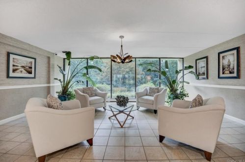 150 Overlook Ave, Peekskill NY  10566-3009 exterior