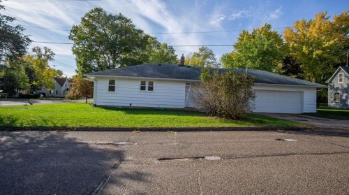 715 University Ave, Albertville, WI 54730-9777