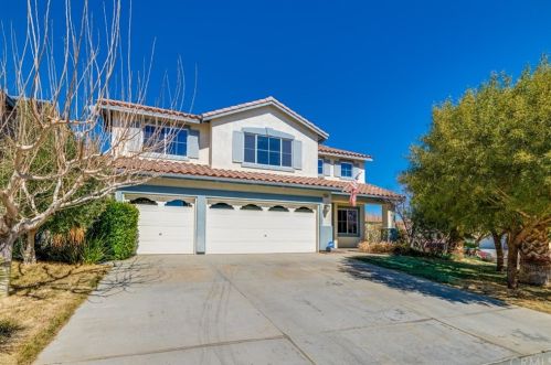 13670 Silversand St, Victorville, CA 92394-0527
