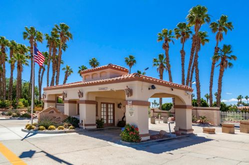 78337 Scarlet Ct, La Quinta CA  92253-3848 exterior