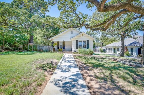 419 Mounts Ave, Denton TX  76201-4027 exterior